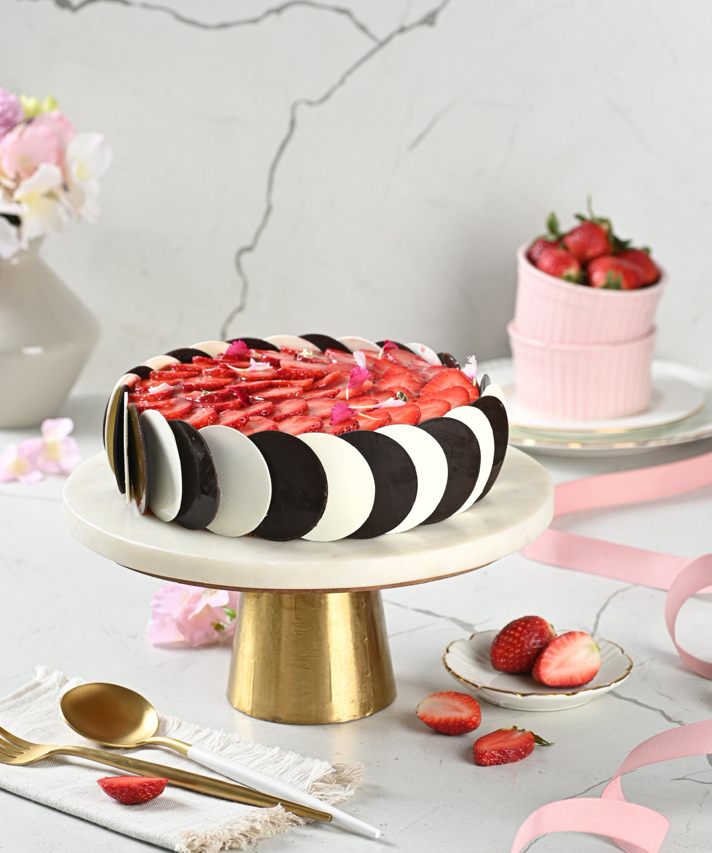 Chocolate & Strawberry Cake