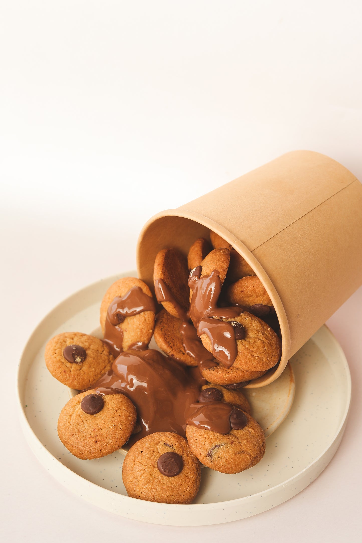 Mini Cookie Tub with Chocolate