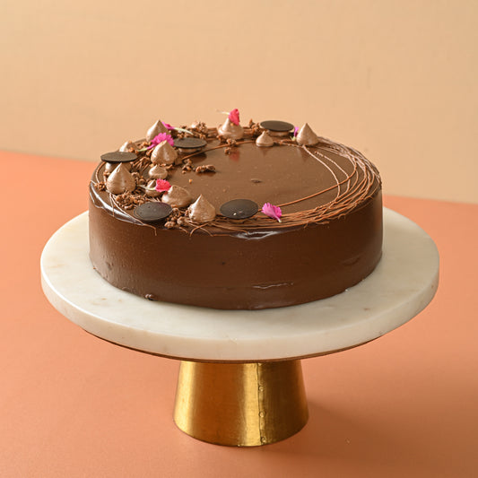 Salted Caramel & Chocolate Cake