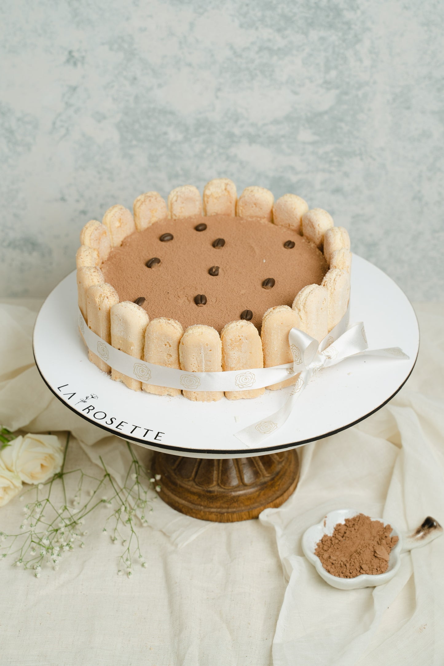 Tiramisu Cake