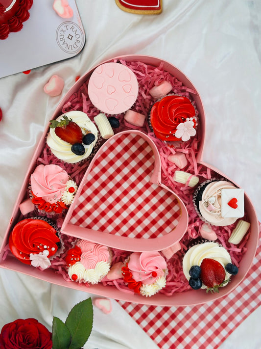 Cupcakes Heart Box