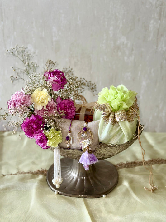 The Regal Rakhi Crate