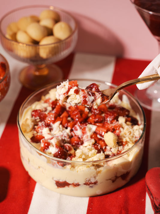 Vanilla & Strawberry Crumble