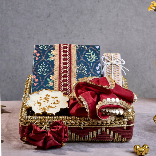 Maroon & Gold Delight